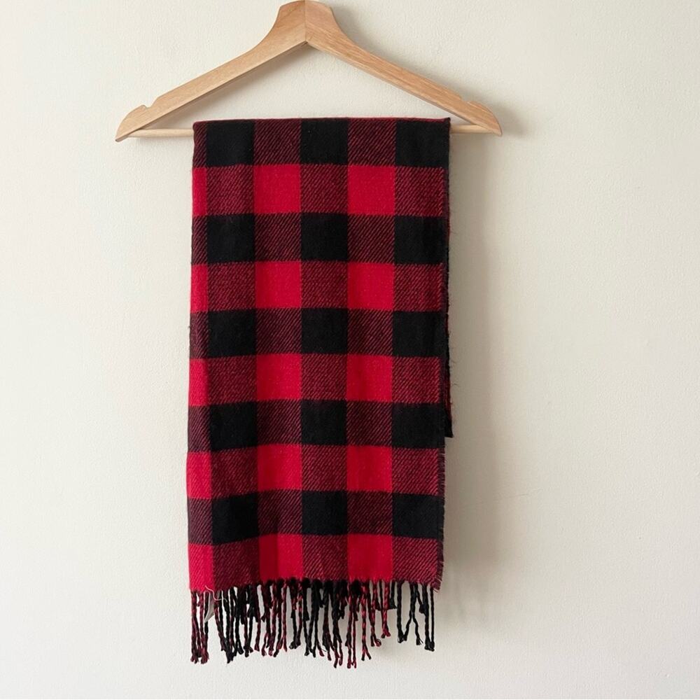 Aeropostale Red and Black Checkered Scarf with Fringes